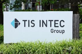 TIS INTEC Group signage and logo